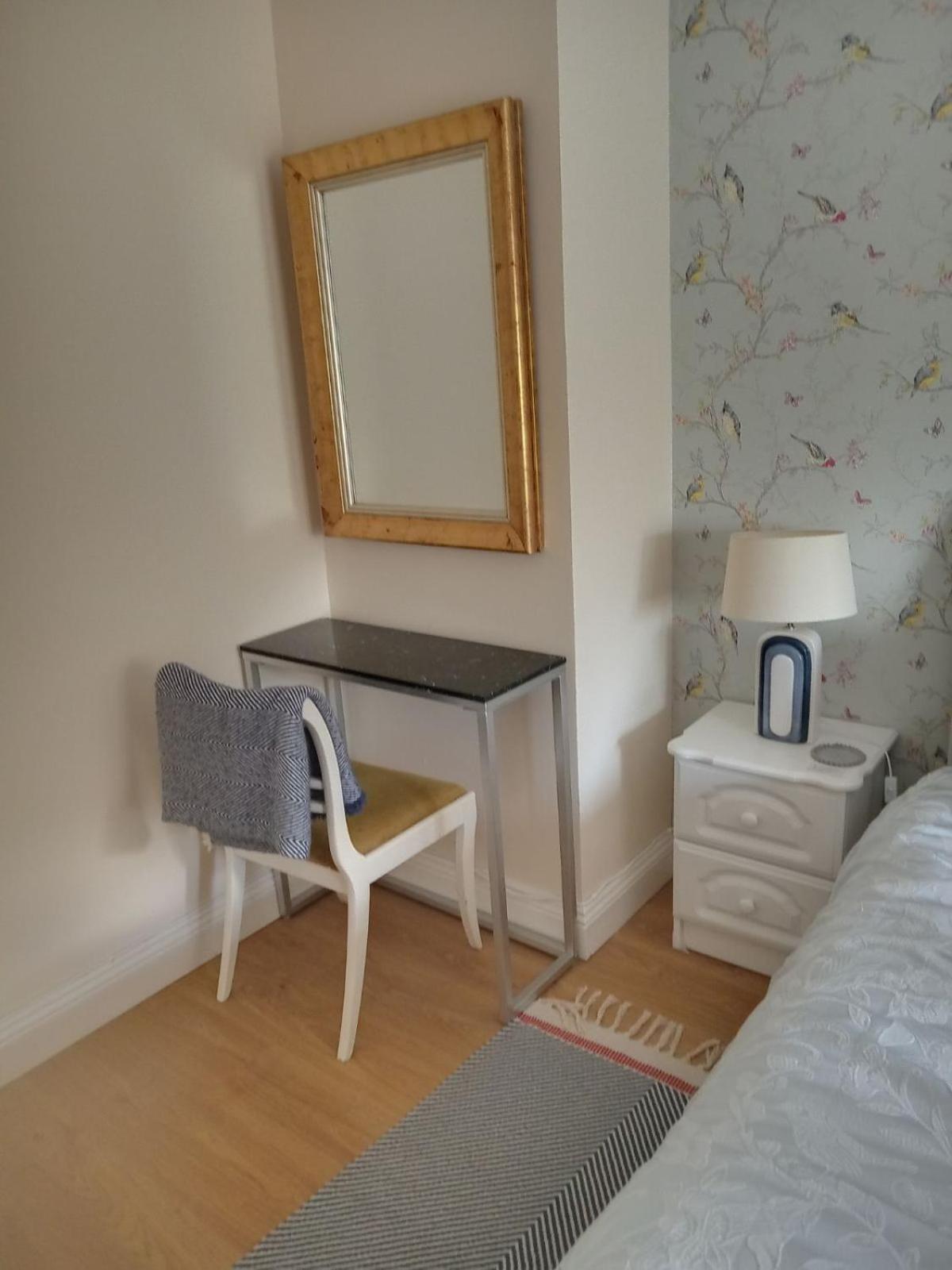El Roi Guest Accommodation Waterford Ngoại thất bức ảnh